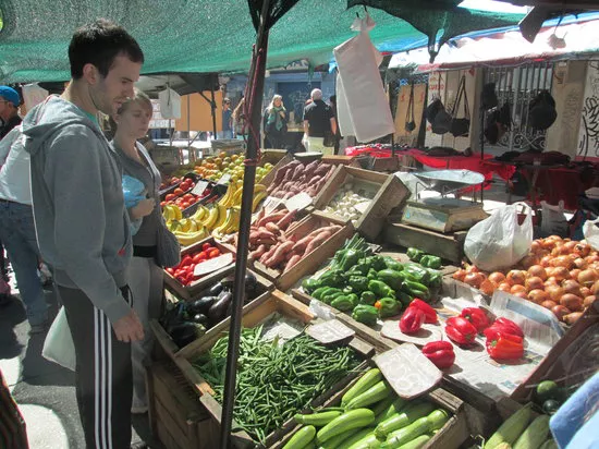 la-feria-de-tristan-narvaja
