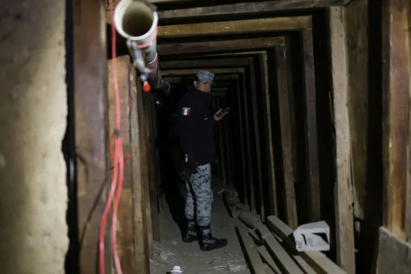 tunel subterrraneo