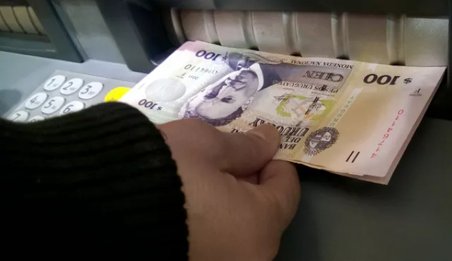 dinero del cajero