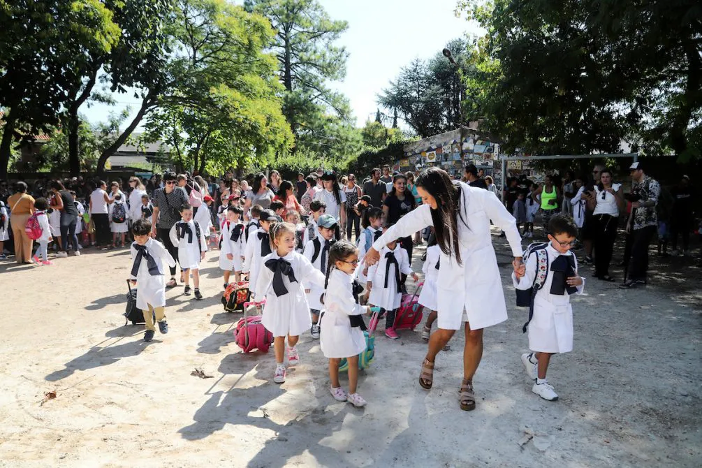 niños escuela