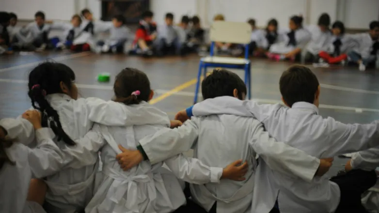 niños-escuela-pública