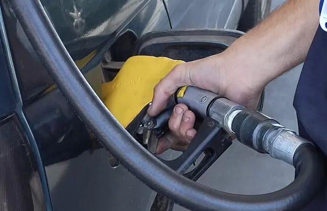 combustible-combustibles-nafta-precio-surtidorjpg